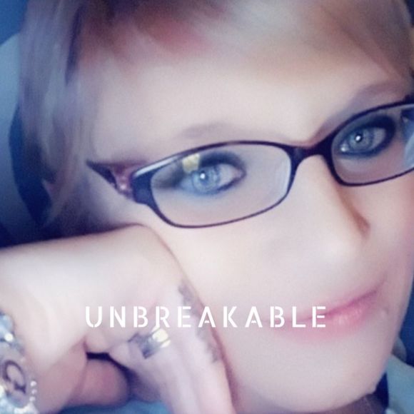 Meet your Posher, Teri - Picture 1 of 1